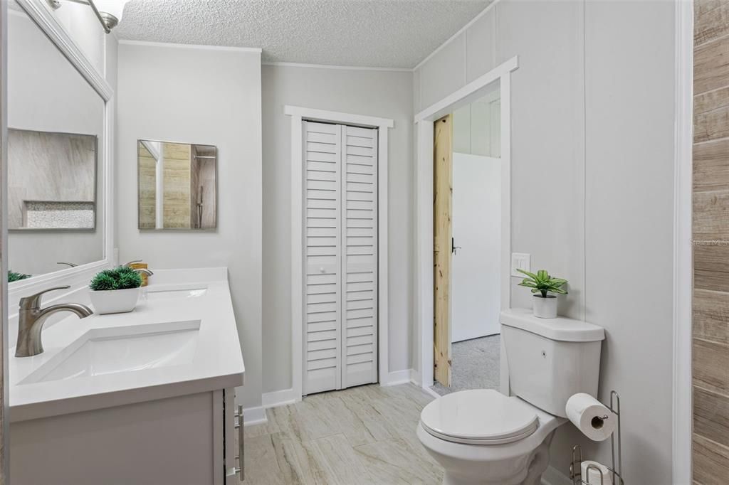 For Sale: $189,000 (2 beds, 2 baths, 1626 Square Feet)