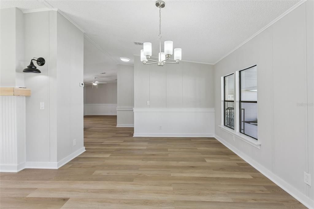 For Sale: $189,000 (2 beds, 2 baths, 1626 Square Feet)