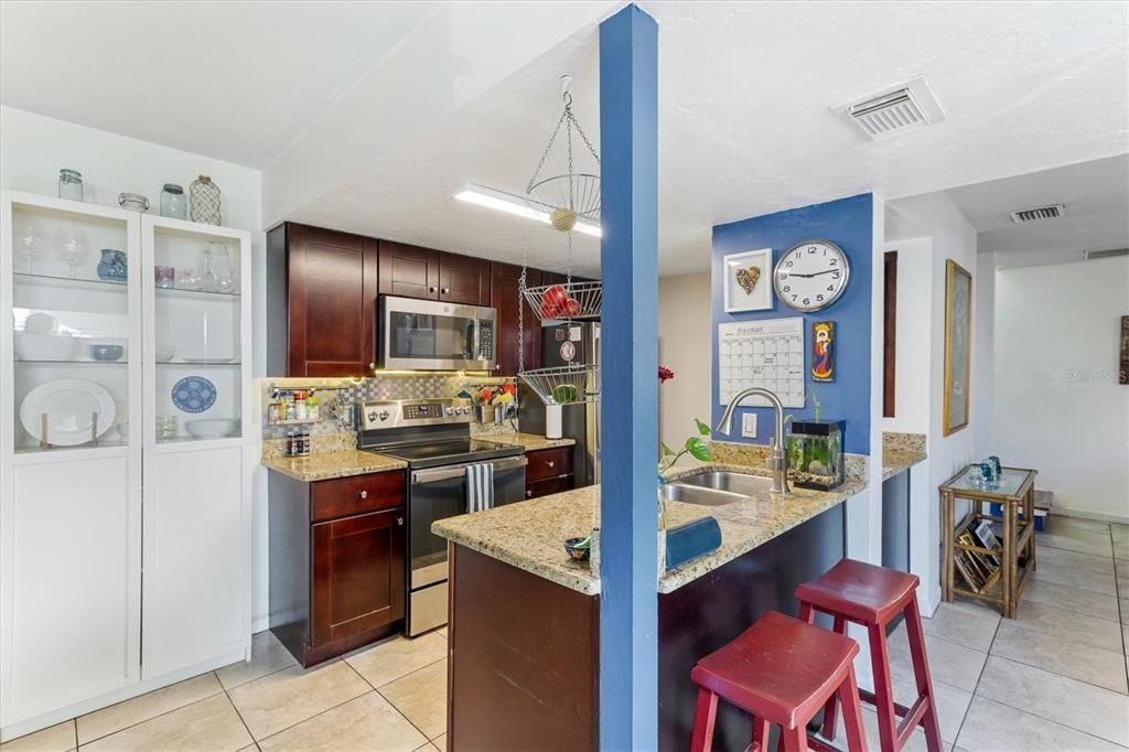 En Venta: $169,900 (3 camas, 2 baños, 1408 Pies cuadrados)
