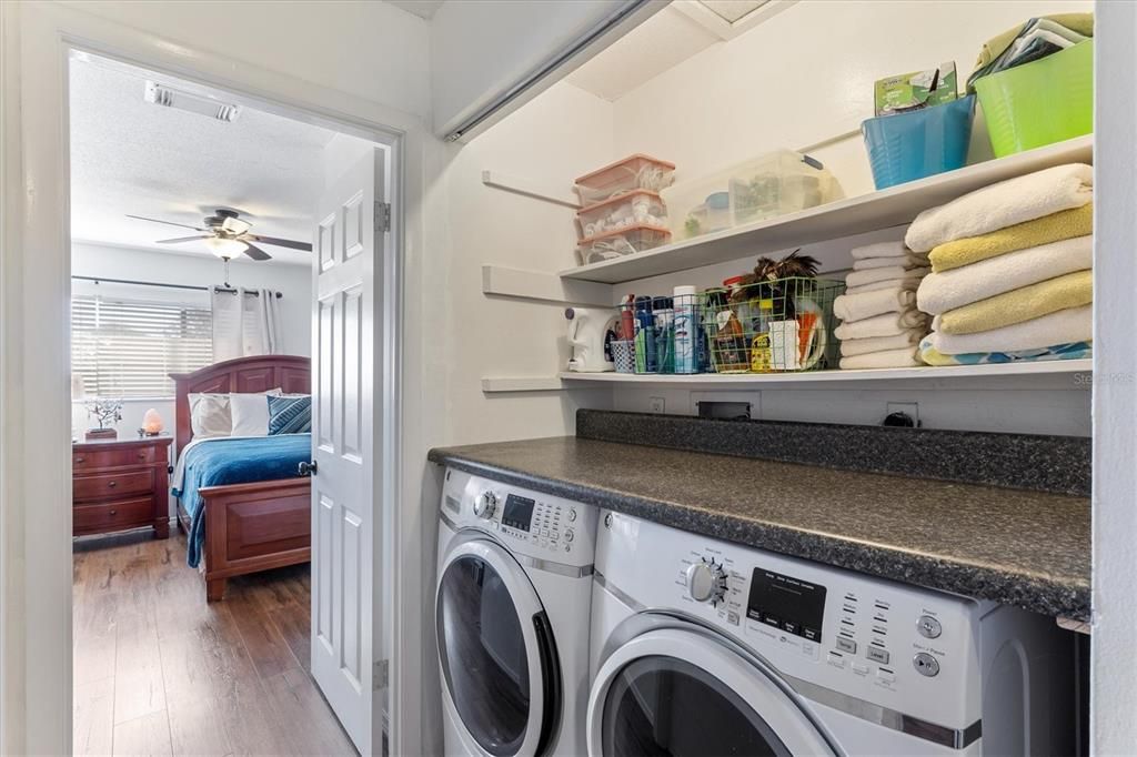 En Venta: $169,900 (3 camas, 2 baños, 1408 Pies cuadrados)
