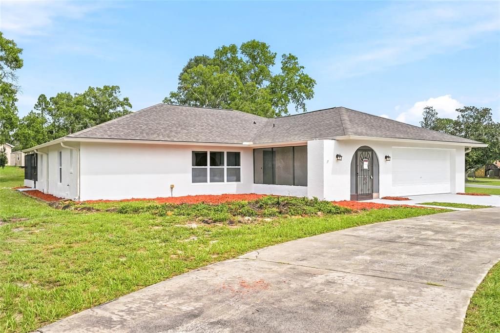 For Sale: $419,900 (3 beds, 2 baths, 1878 Square Feet)