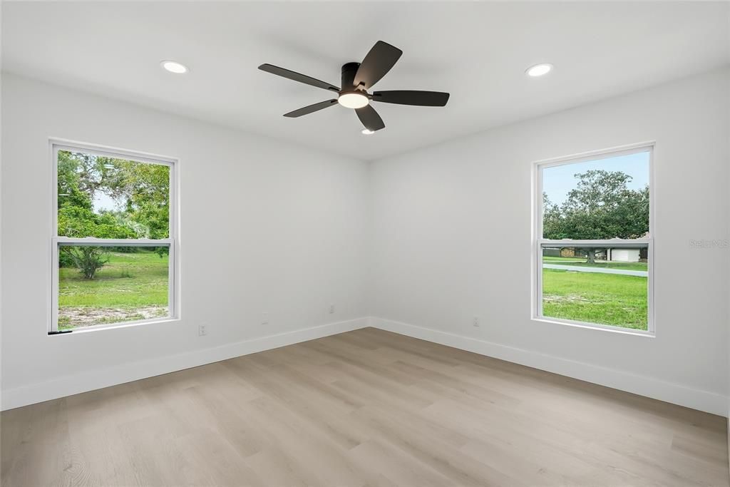 For Sale: $419,900 (3 beds, 2 baths, 1878 Square Feet)