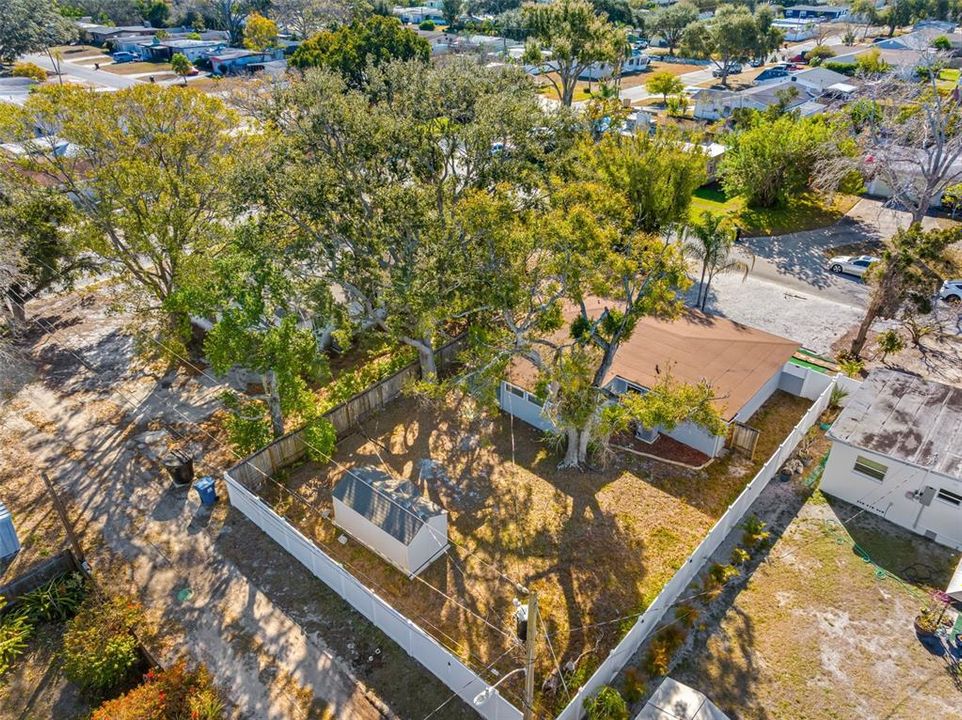 For Sale: $375,000 (2 beds, 2 baths, 1332 Square Feet)