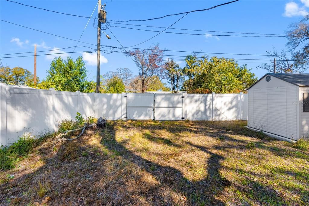 For Sale: $375,000 (2 beds, 2 baths, 1332 Square Feet)