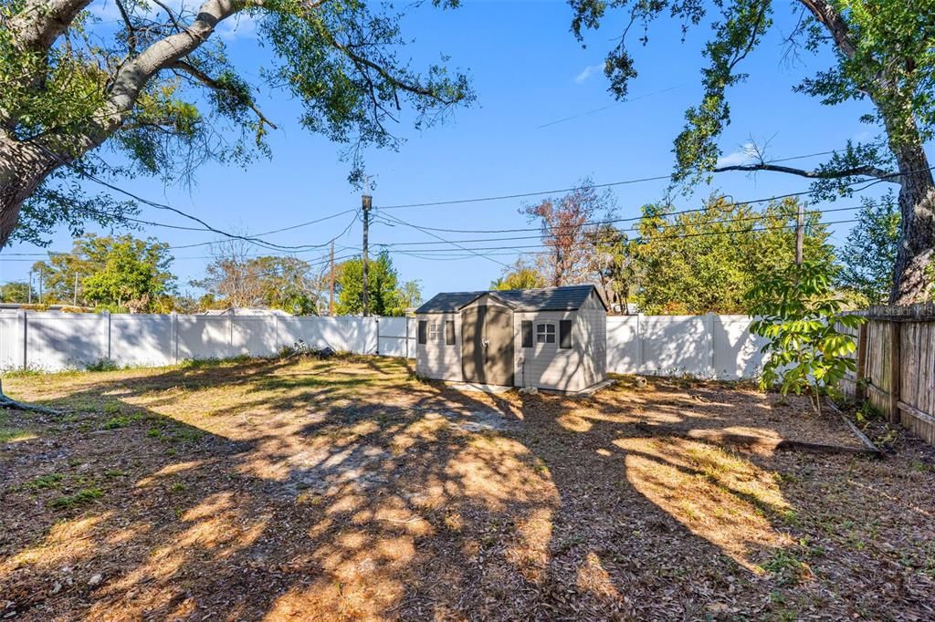 For Sale: $375,000 (2 beds, 2 baths, 1332 Square Feet)