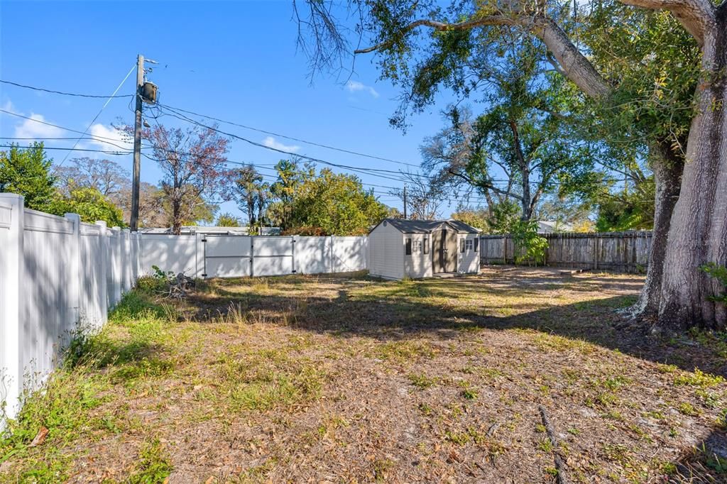 For Sale: $375,000 (2 beds, 2 baths, 1332 Square Feet)