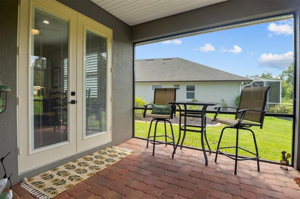 For Sale: $495,000 (2 beds, 2 baths, 1966 Square Feet)