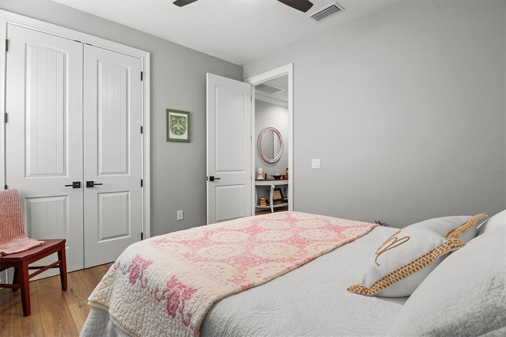 For Sale: $495,000 (2 beds, 2 baths, 1966 Square Feet)