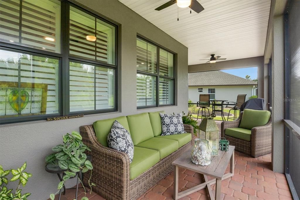 For Sale: $495,000 (2 beds, 2 baths, 1966 Square Feet)
