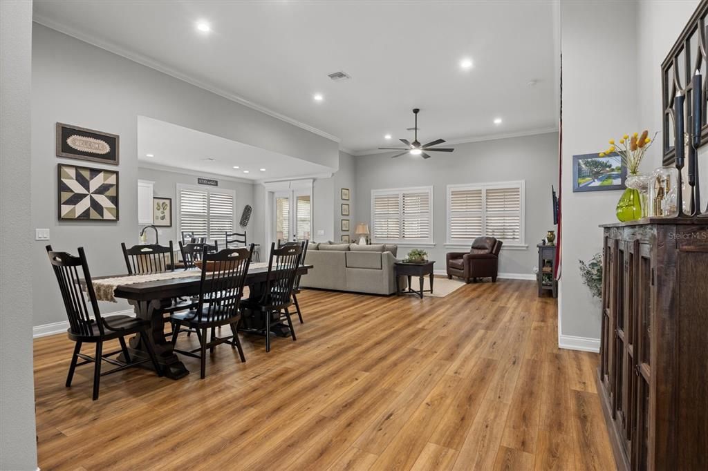 For Sale: $495,000 (2 beds, 2 baths, 1966 Square Feet)