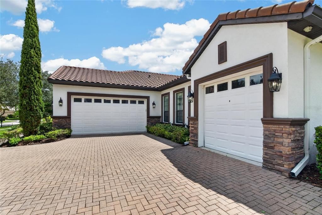 For Sale: $1,150,000 (4 beds, 3 baths, 3173 Square Feet)