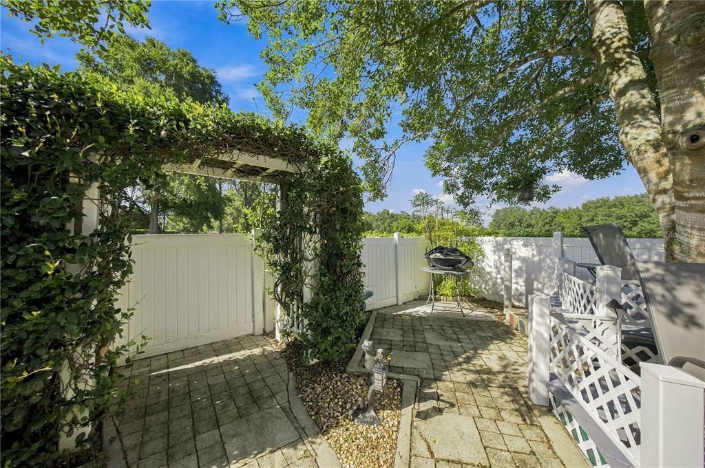 For Sale: $249,000 (3 beds, 2 baths, 1576 Square Feet)