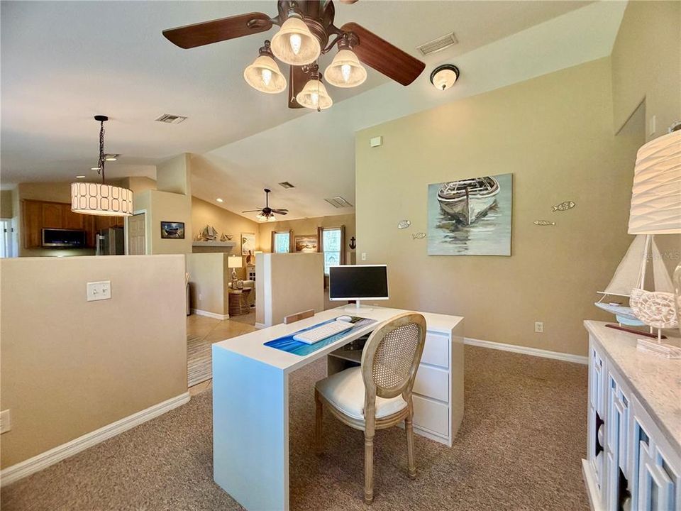For Sale: $379,900 (3 beds, 2 baths, 1712 Square Feet)