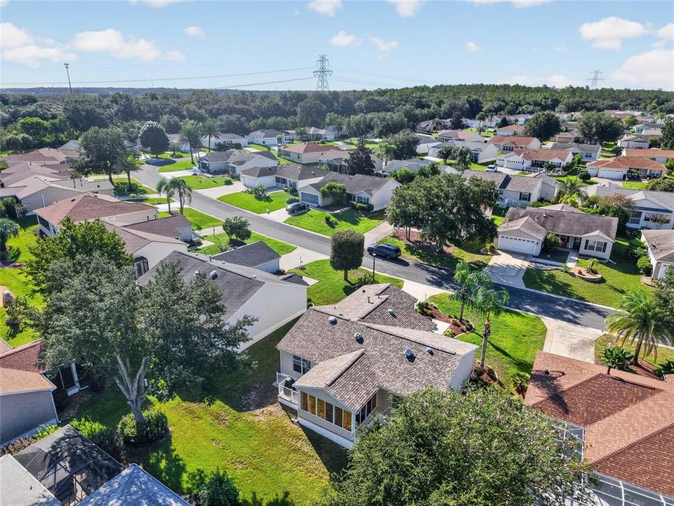 Active With Contract: $319,900 (3 beds, 2 baths, 1240 Square Feet)