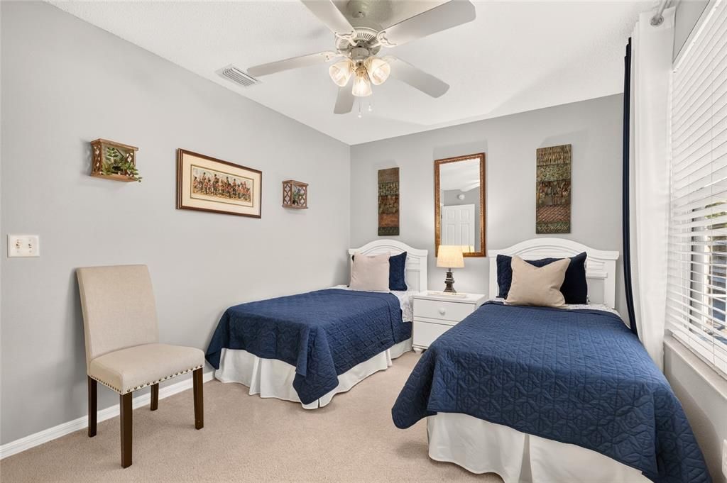 Active With Contract: $319,900 (3 beds, 2 baths, 1240 Square Feet)