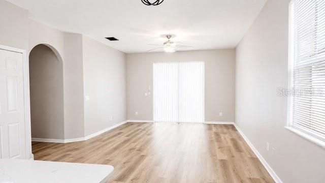 For Rent: $2,600 (3 beds, 2 baths, 1426 Square Feet)