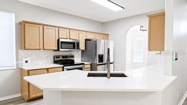 For Rent: $2,600 (3 beds, 2 baths, 1426 Square Feet)