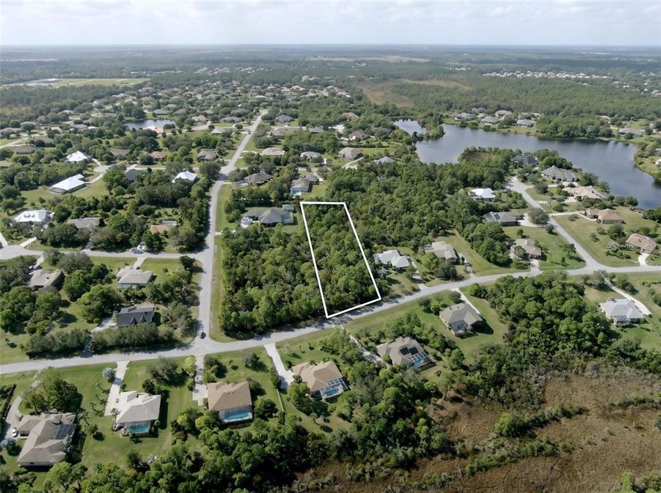 En Venta: $147,000 (1.42 acres)