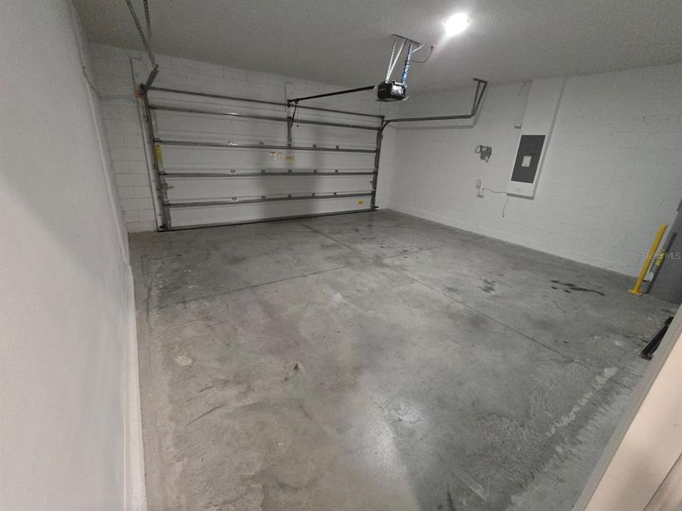 En Renta: $2,400 (3 camas, 2 baños, 1672 Pies cuadrados)