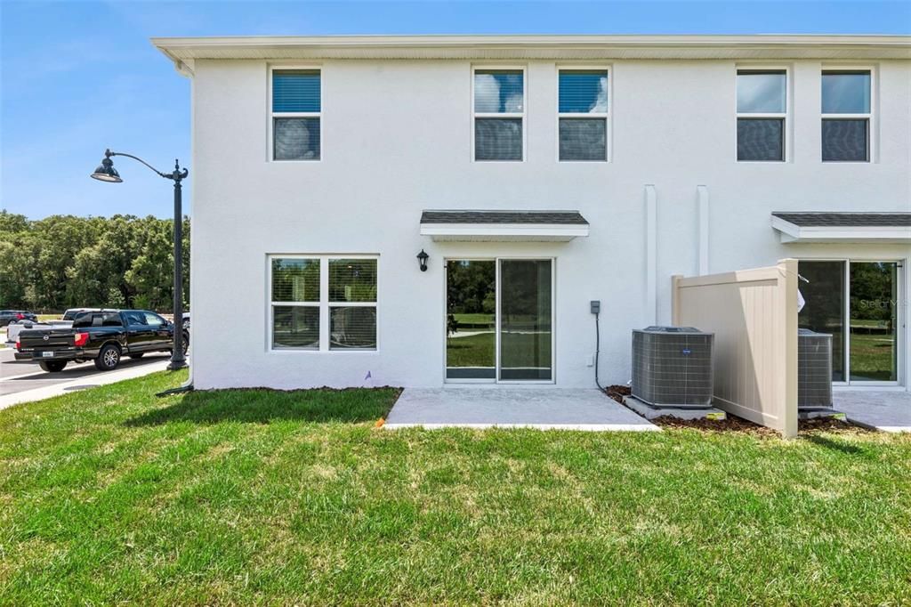 For Rent: $2,400 (3 beds, 2 baths, 1758 Square Feet)