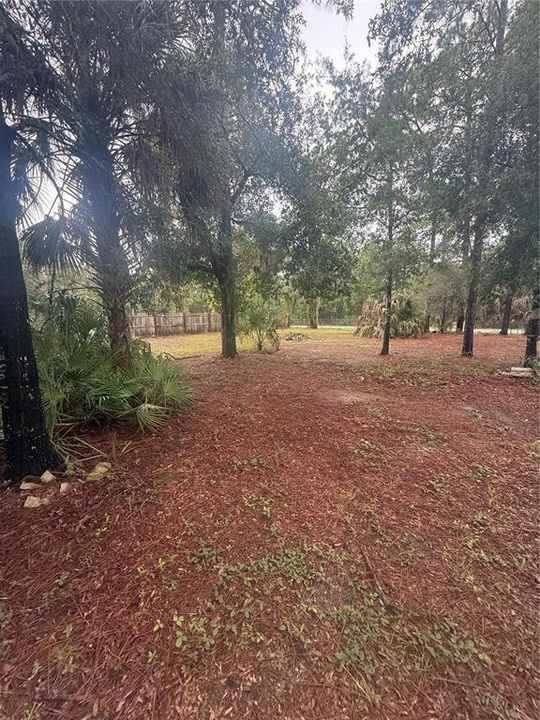待售: $40,000 (0.96 acres)