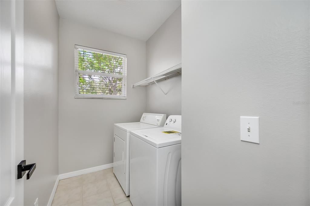 For Rent: $3,995 (3 beds, 2 baths, 1678 Square Feet)