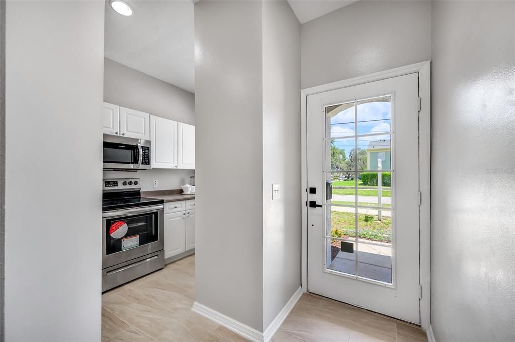 For Rent: $3,995 (3 beds, 2 baths, 1678 Square Feet)