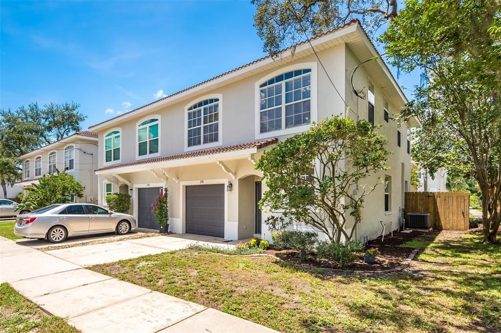 For Rent: $3,995 (3 beds, 2 baths, 1678 Square Feet)