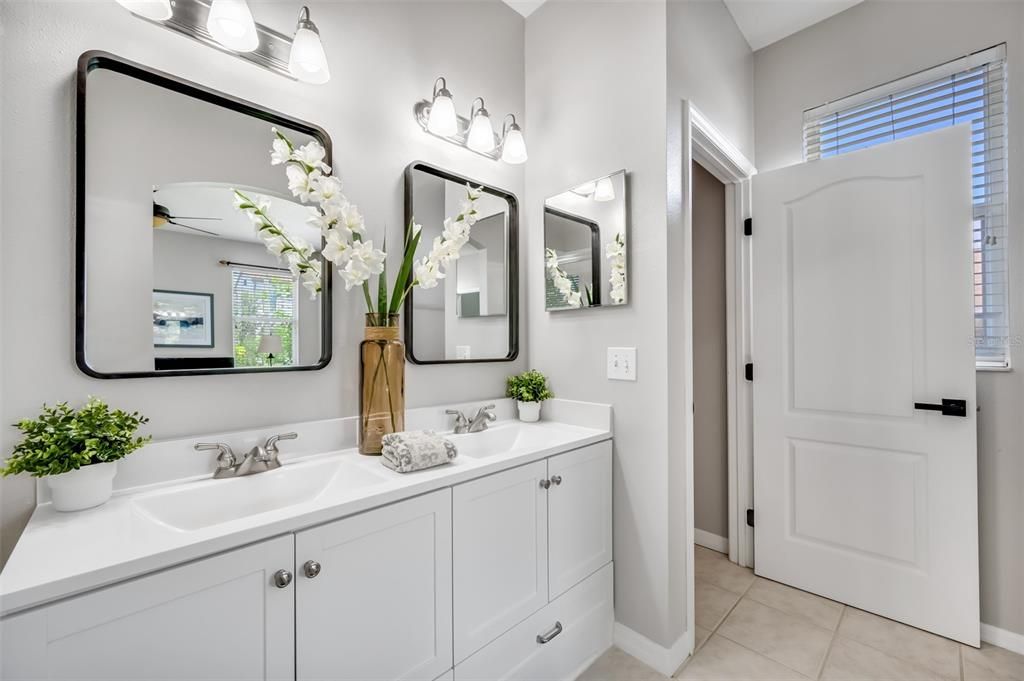 For Rent: $3,995 (3 beds, 2 baths, 1678 Square Feet)