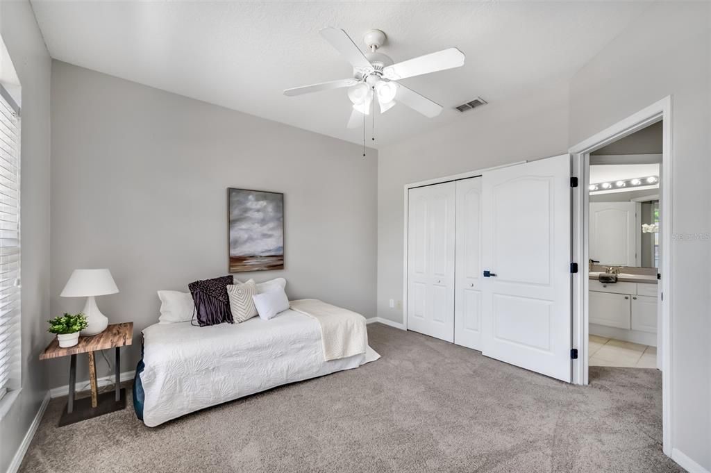 For Rent: $3,995 (3 beds, 2 baths, 1678 Square Feet)