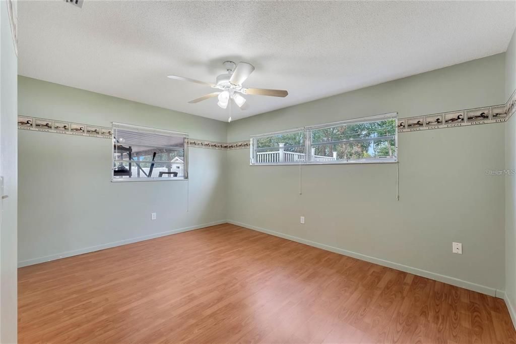 En Renta: $2,500 (3 camas, 3 baños, 1863 Pies cuadrados)