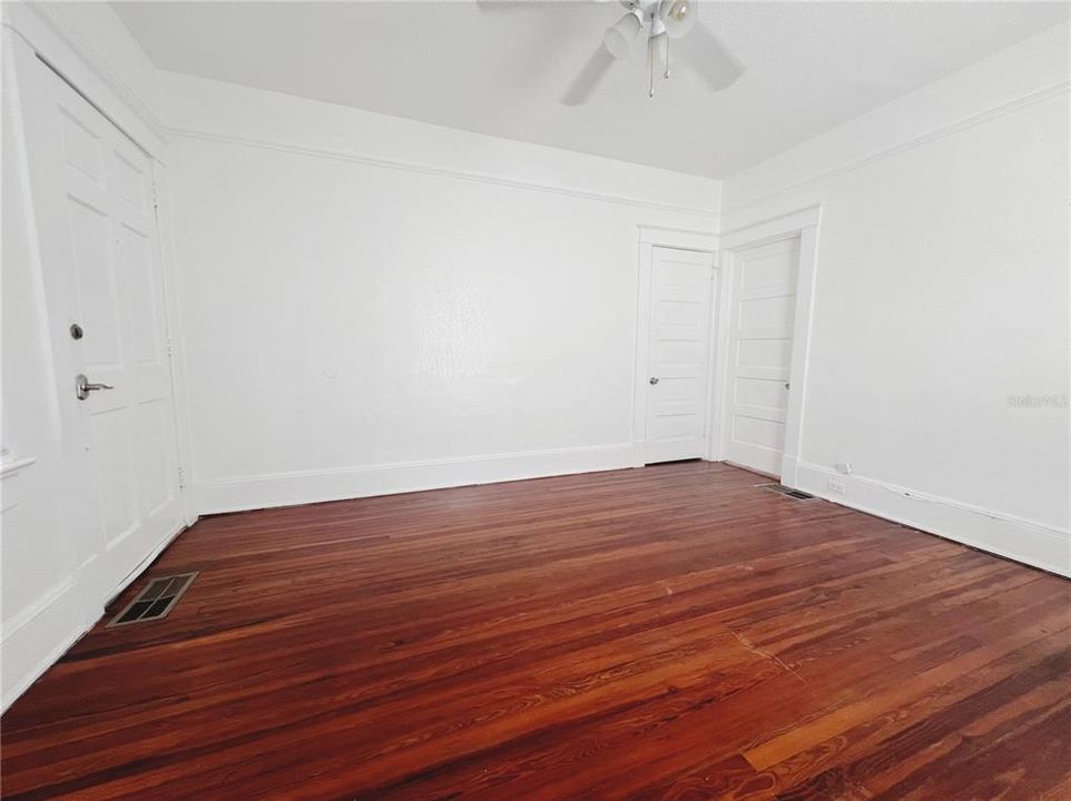 En Renta: $1,450 (1 camas, 1 baños, 700 Pies cuadrados)