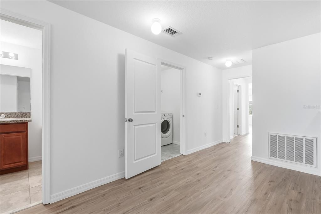En Renta: $1,899 (3 camas, 2 baños, 1668 Pies cuadrados)