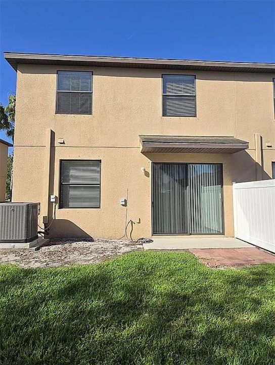 На продажу: $314,900 (3 спален, 2 ванн, 1703 Квадратных фут)