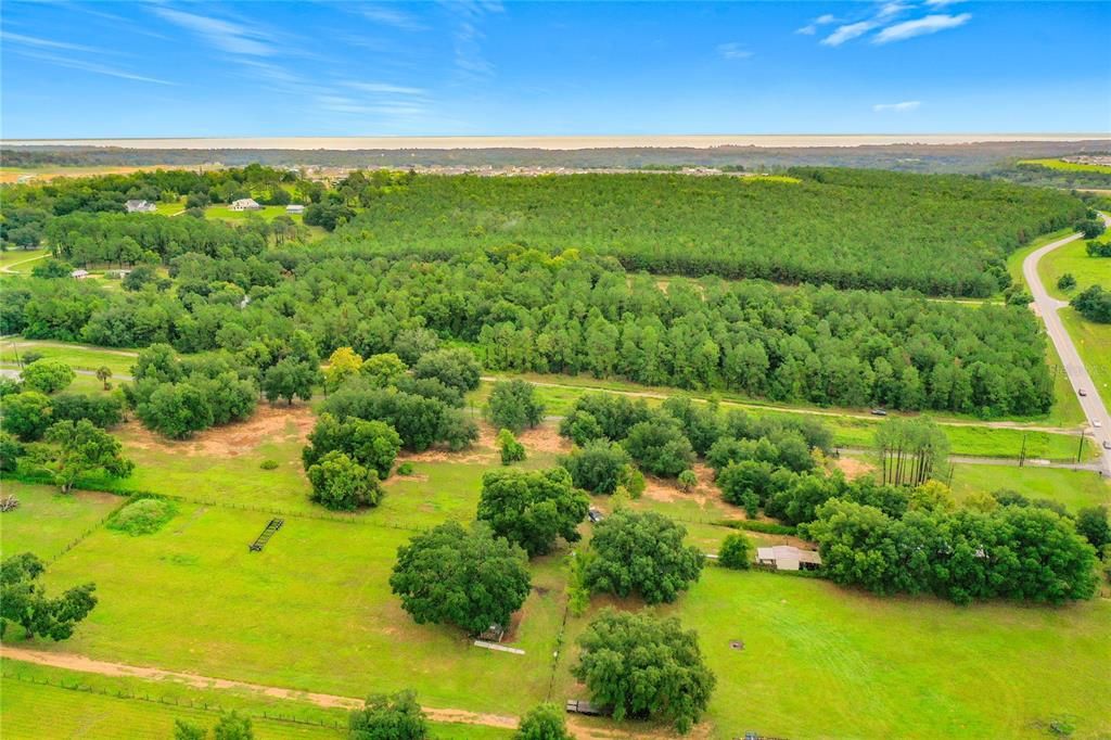 待售: $390,000 (3.00 acres)