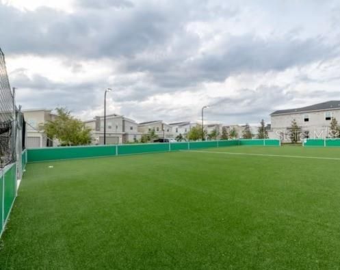 На продажу: $729,900 (8 спален, 5 ванн, 4019 Квадратных фут)