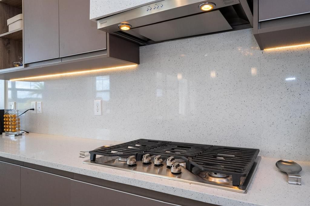 En Venta: $2,250,000 (5 camas, 5 baños, 4132 Pies cuadrados)