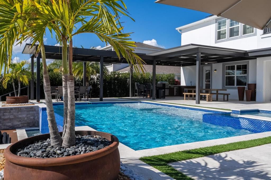 En Venta: $2,250,000 (5 camas, 5 baños, 4132 Pies cuadrados)