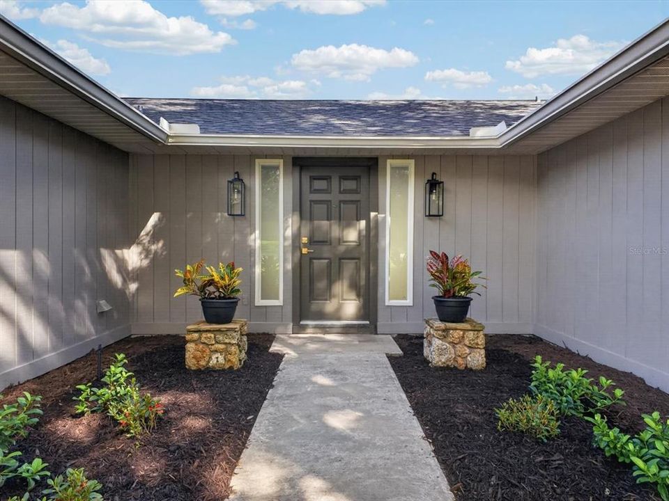 For Sale: $579,900 (4 beds, 2 baths, 2014 Square Feet)