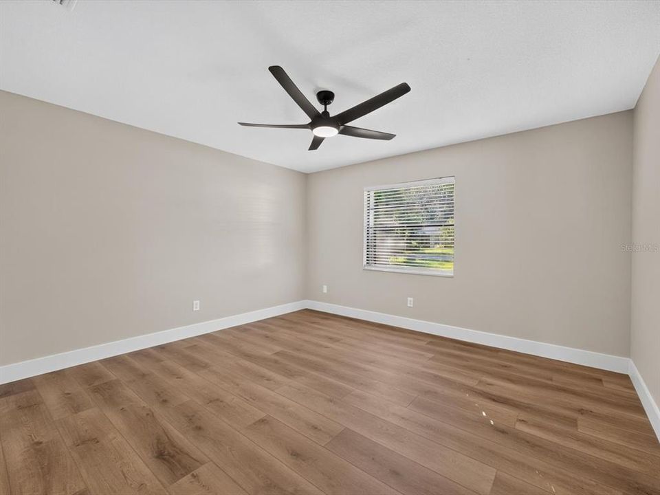 For Sale: $579,900 (4 beds, 2 baths, 2014 Square Feet)