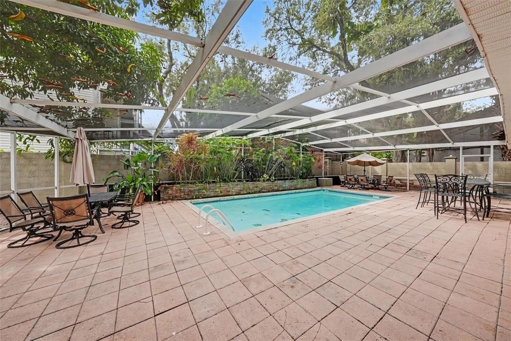 En Venta: $2,995,000 (5 camas, 5 baños, 5520 Pies cuadrados)