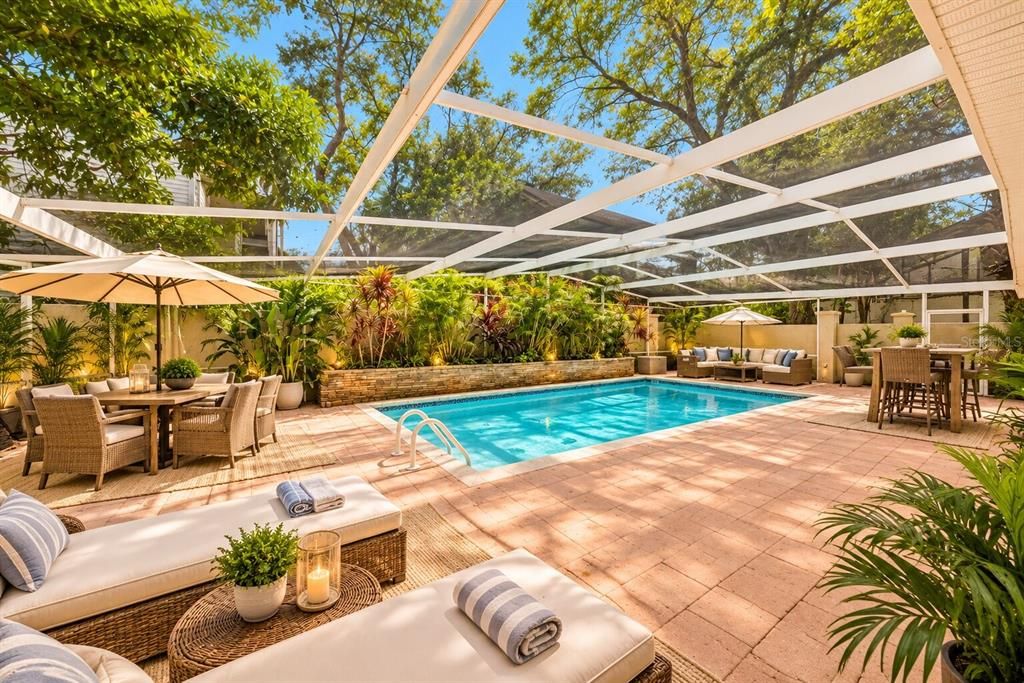 En Venta: $2,995,000 (5 camas, 5 baños, 5520 Pies cuadrados)