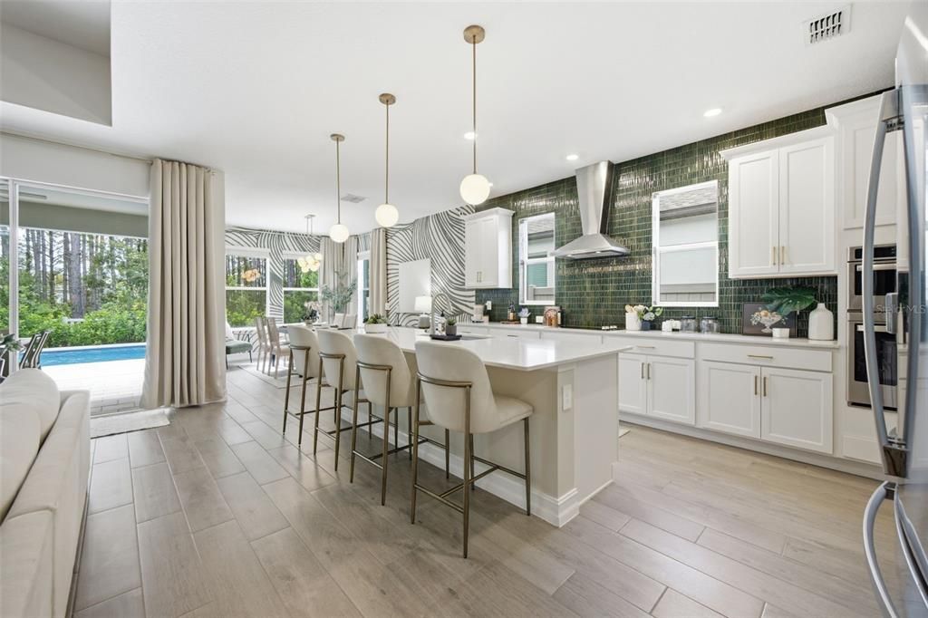 For Sale: $875,000 (5 beds, 4 baths, 3334 Square Feet)