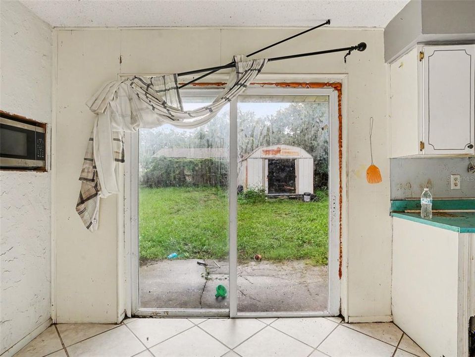 На продажу: $155,000 (3 спален, 1 ванн, 966 Квадратных фут)