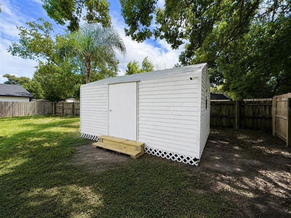 For Rent: $1,900 (3 beds, 1 baths, 1344 Square Feet)