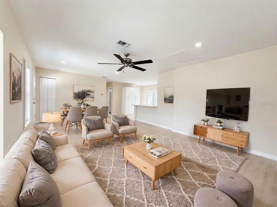 For Rent: $1,900 (3 beds, 1 baths, 1344 Square Feet)