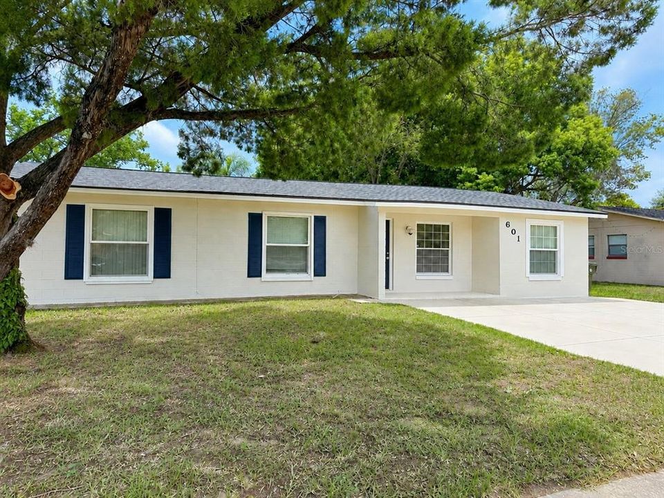 For Rent: $1,900 (3 beds, 1 baths, 1344 Square Feet)