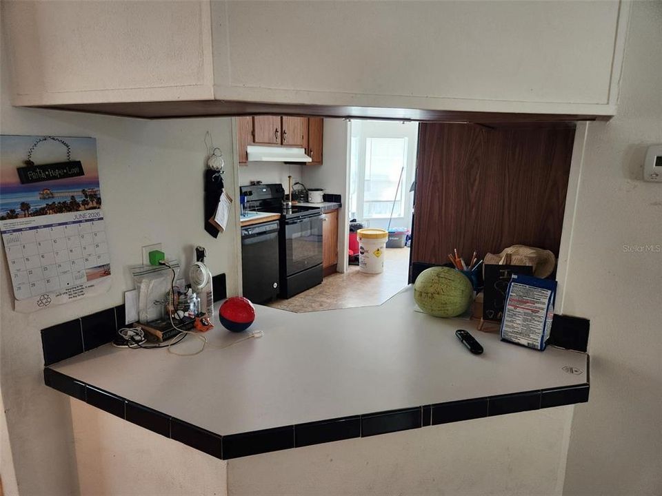 For Sale: $149,900 (3 beds, 2 baths, 1298 Square Feet)