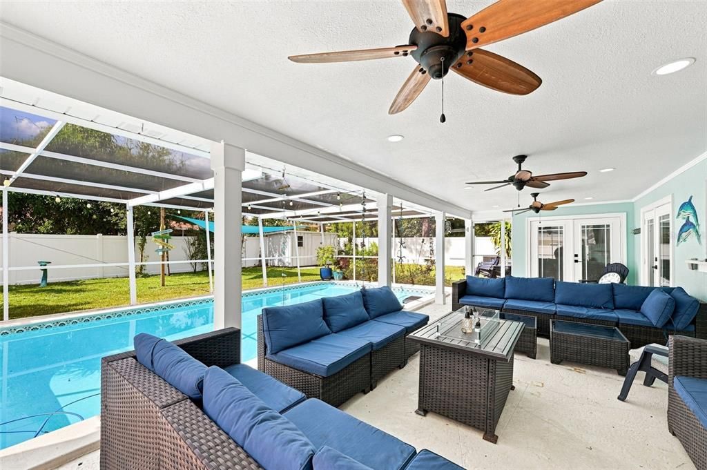 En Venta: $545,900 (3 camas, 2 baños, 1315 Pies cuadrados)