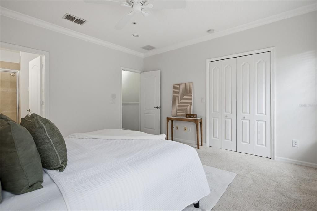 For Sale: $299,000 (3 beds, 2 baths, 1465 Square Feet)